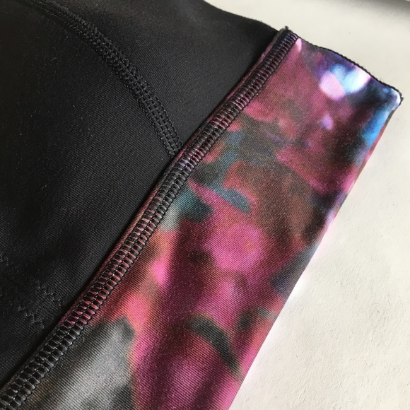 Rare Flip Your Dog Bra Lululemon Floral Neon XS 2 - Picture 4 of 7